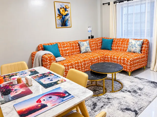 Living room of the Safaree Vacation Homes Airbnb at Muthaiga Estate, Nyahururu
